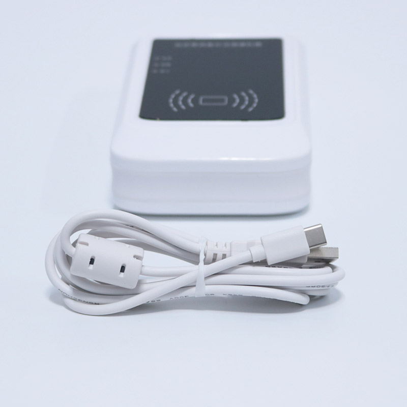 EST-100免驅版身份證讀卡器