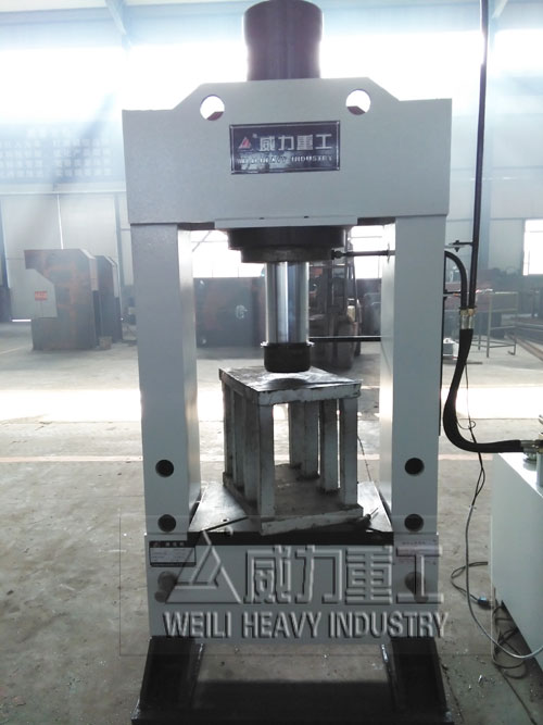 20t龍門液壓機(jī)