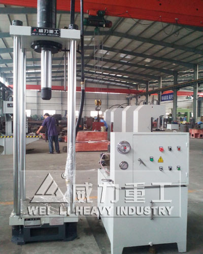 63噸二梁四柱液壓機(jī)