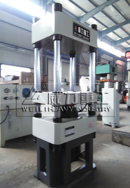 63噸四柱液壓機側視圖