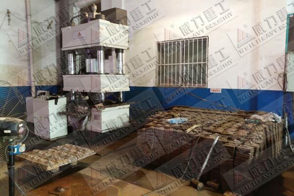 錨桿托盤液壓機