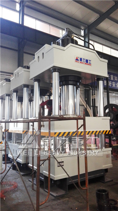 500噸鹽磚壓塊液壓機