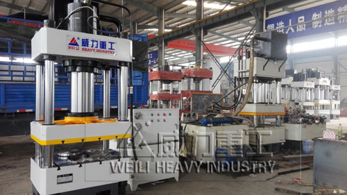 200噸三梁四柱液壓機(jī)