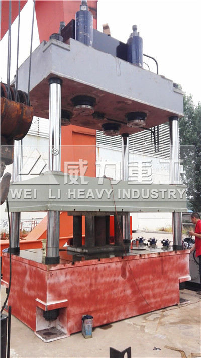 500噸四缸液壓機