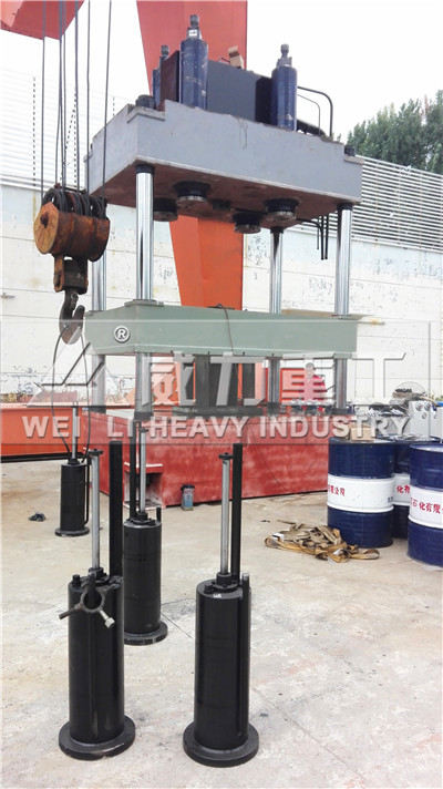 500噸四缸油壓機