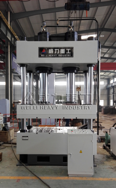 駕駛室頂棚拉伸液壓機