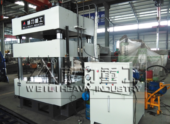 800噸汽車覆蓋件液壓機