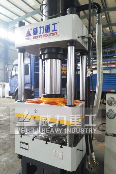 200噸液壓機主機