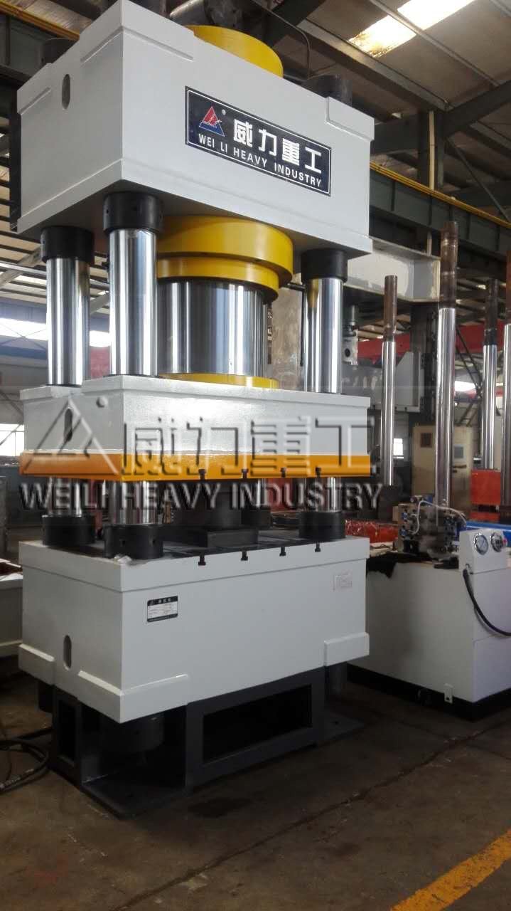 1000噸四柱液壓機