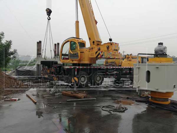 1000噸壓力機安裝現場