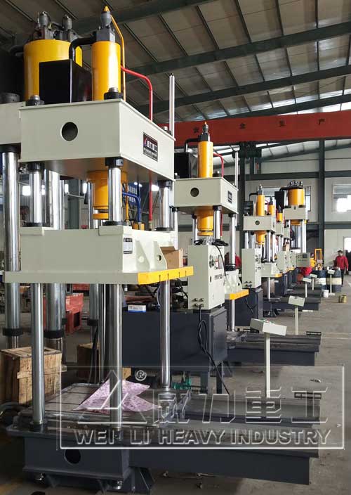 50噸四柱油壓機側視圖