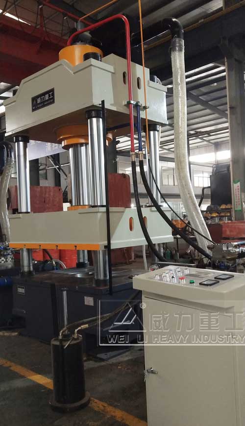 500噸四柱式封頭液壓機