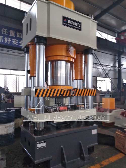 630噸稀土合金粉末成型液壓機