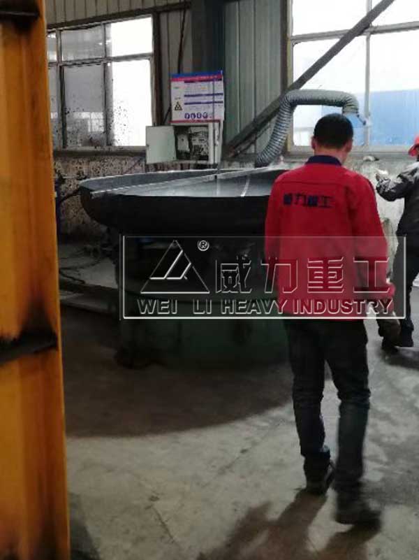 客戶冷壓成型的油罐封頭