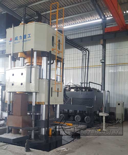 2000噸熱鍛成型液壓機