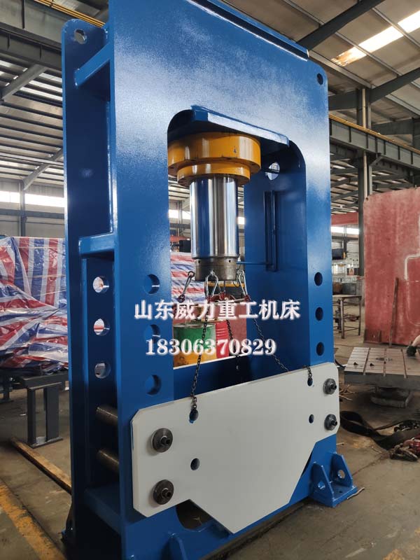 YW22-315T龍門式壓力機