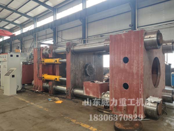 3000噸粉末成型液壓機