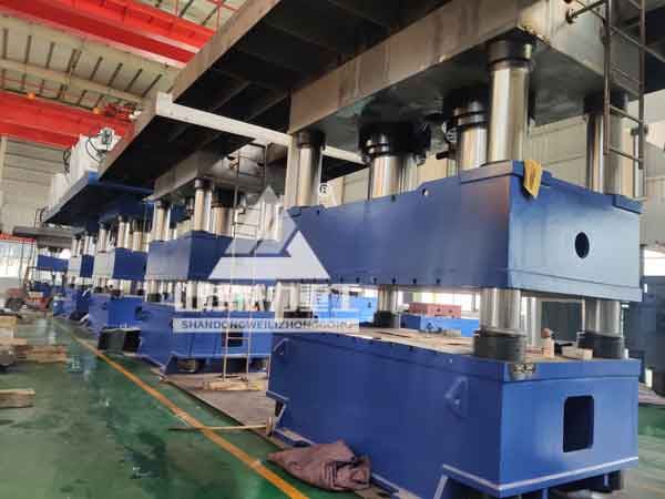 1000噸四柱液壓機圖片